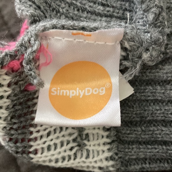 Puppy dog Sweater, Hat & Kong Bone - Picture 4 of 11